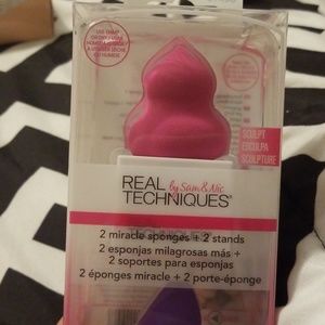 Real Techniques By Sam and Nick miracle sponges